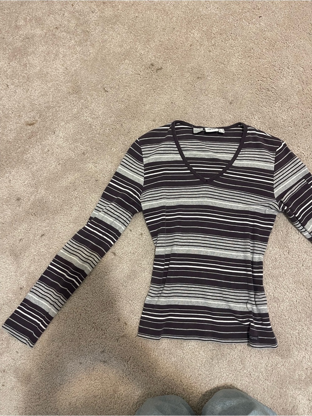 Esprit Women's Striped V-Neck Long Sleeve Top - Black & Gray